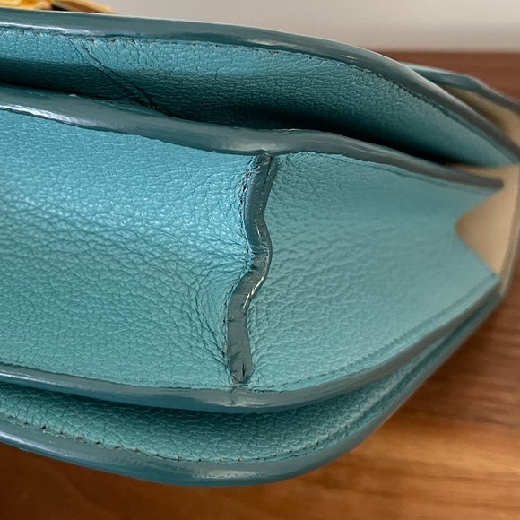 Celine Medium Classic Box in Antarctic Goat - Picture 7 of 16